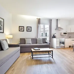 amister-apartments.topbarcelonahotels.com/
