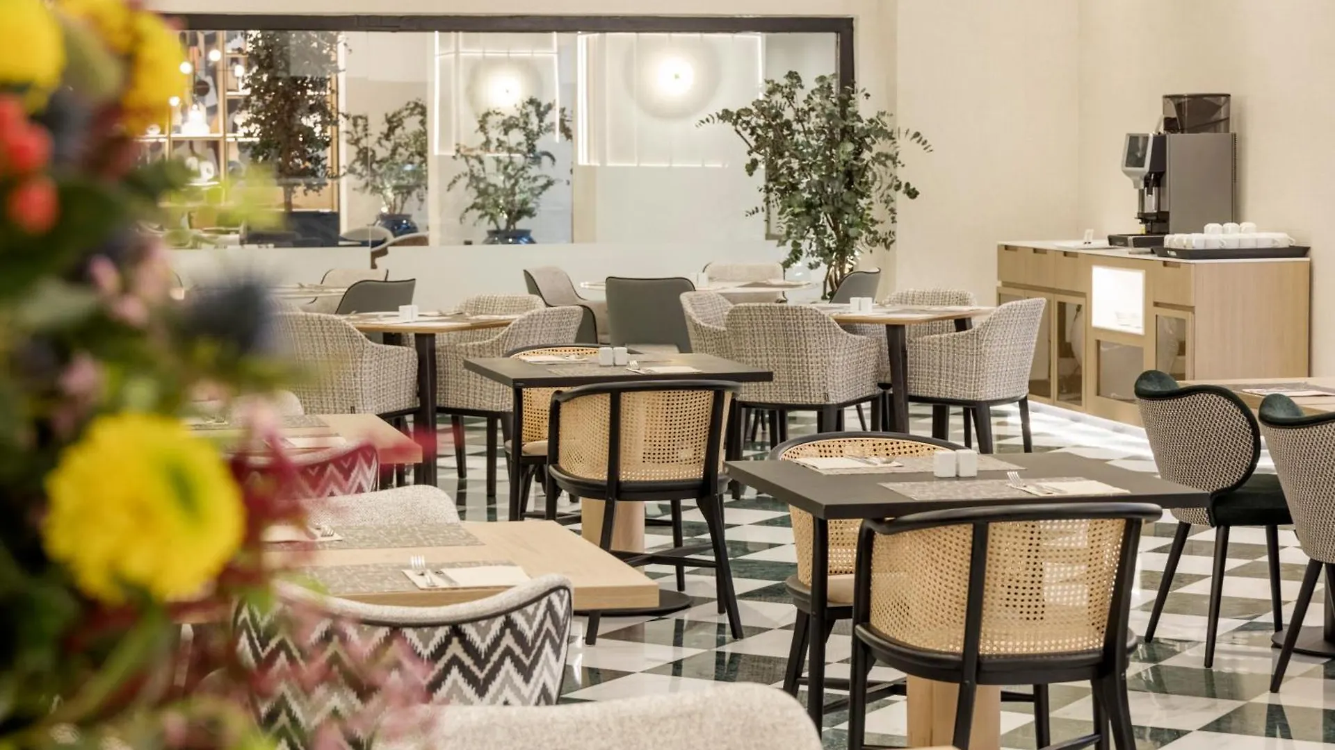Hotel Ilunion Les Corts Spa Barcelona