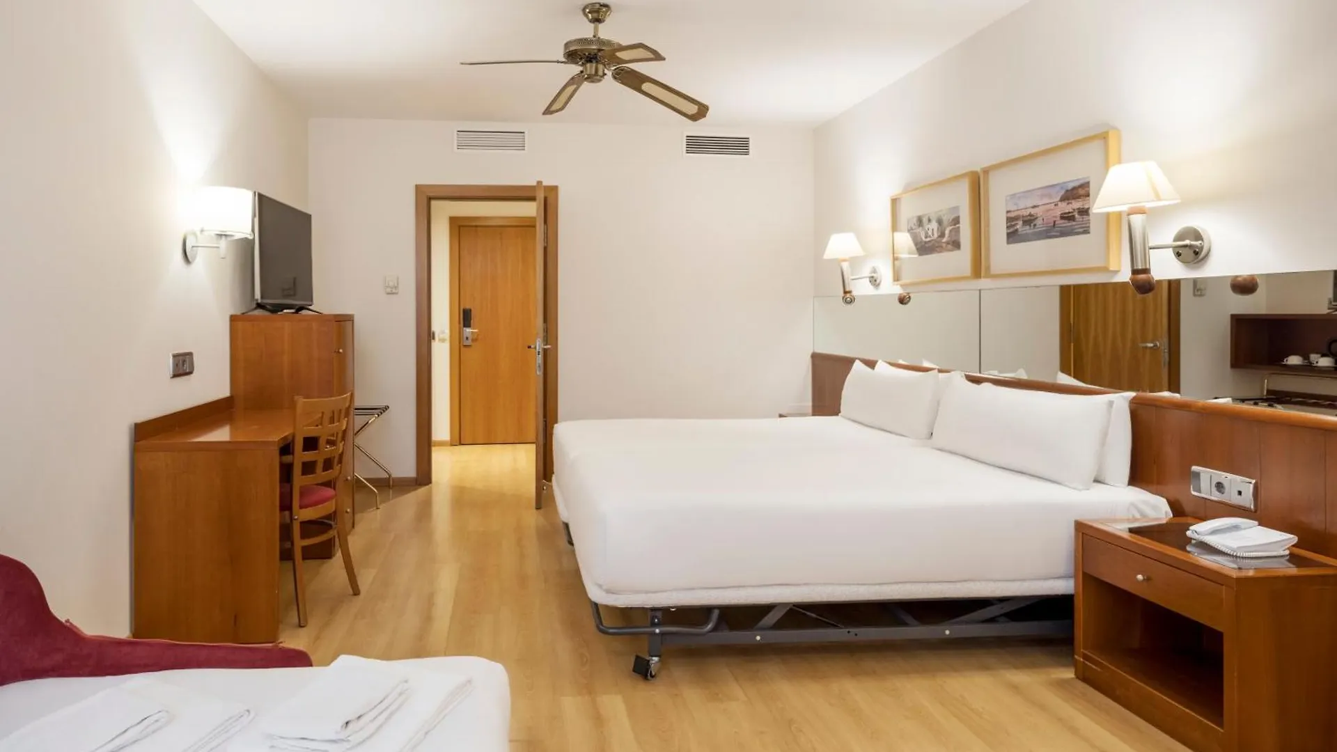 Ilunion Les Corts Spa Barcelona Spanien