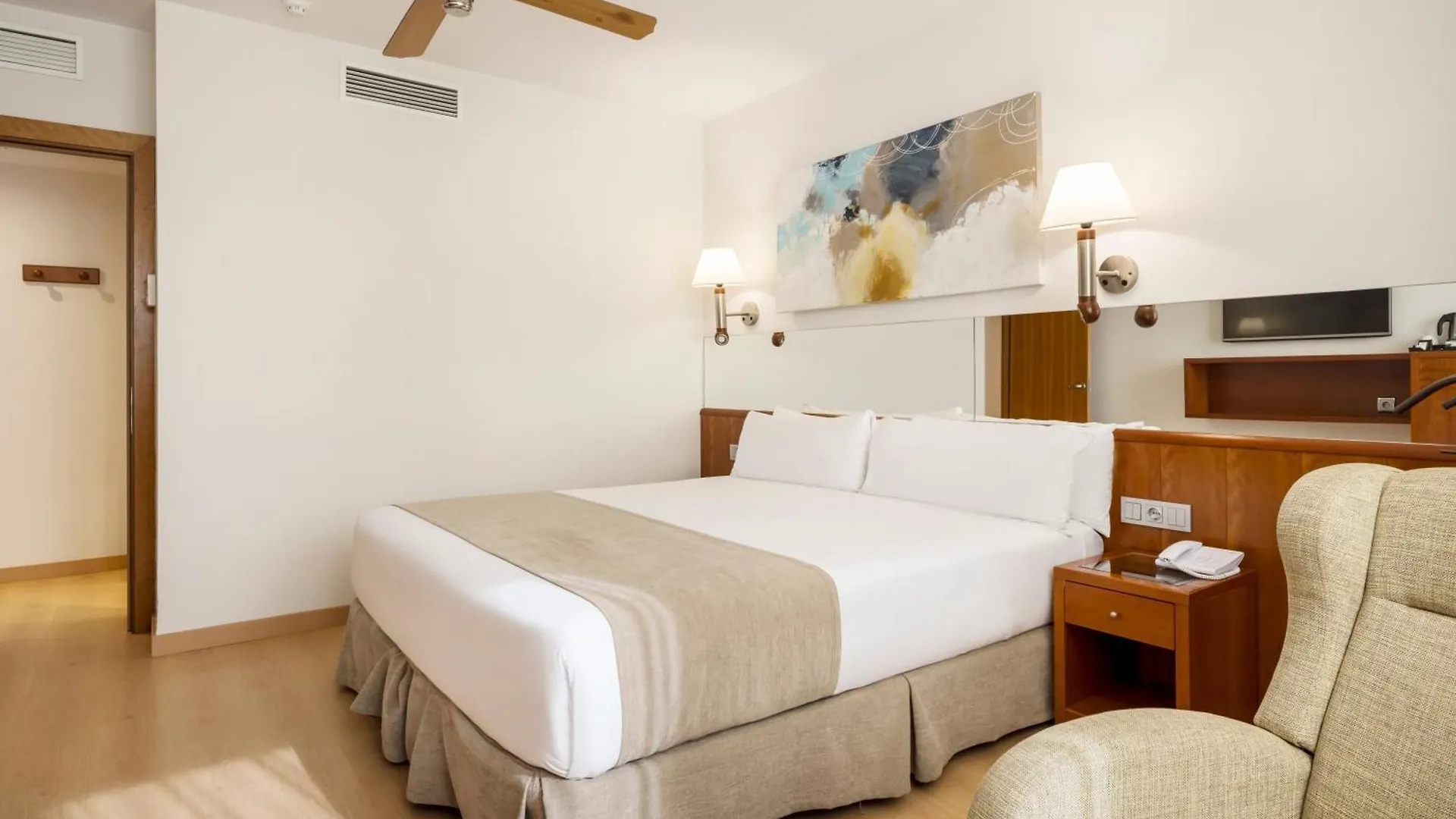 Ilunion Les Corts Spa Barcelona 4*,  Hiszpania